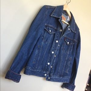 Levi Classic Denim Jacket